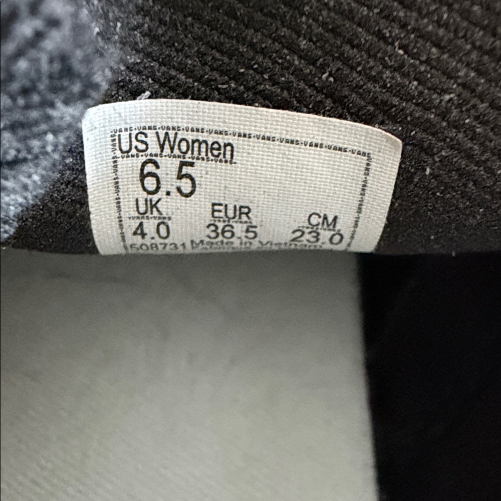 Vans Classic Black Slip-On Sneakers with White Trim- Women’s Size 6.5 - Picture 7 of 7